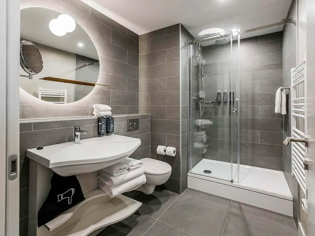 Adagio Kyiv Beresteiska Aparthotel