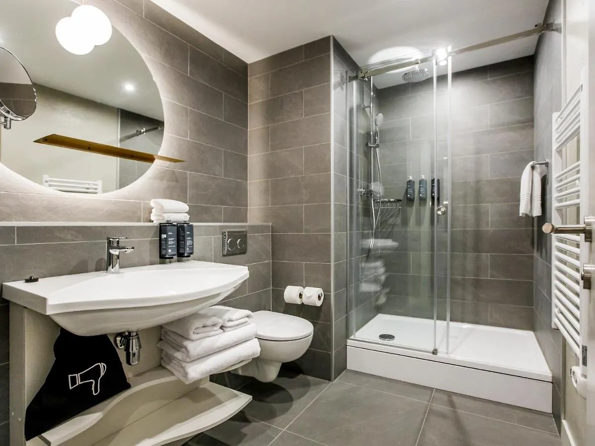Adagio Kyiv Beresteiska